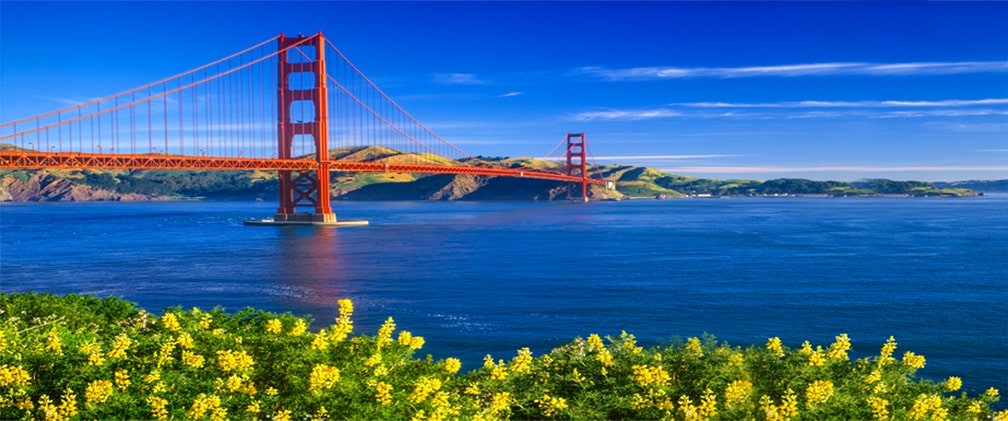 Golden Gate bridge on a Spring day